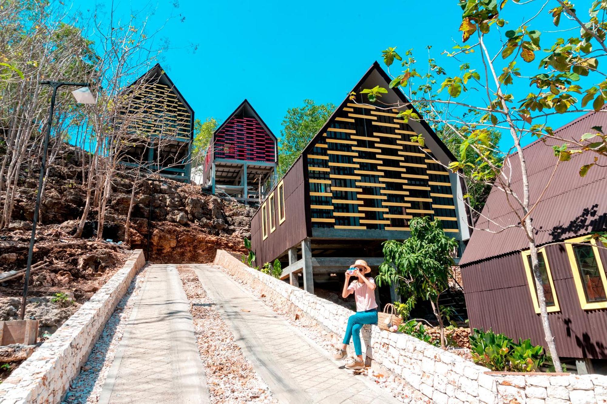 Radika Paradise Villa & Cottage Tepus 객실 사진